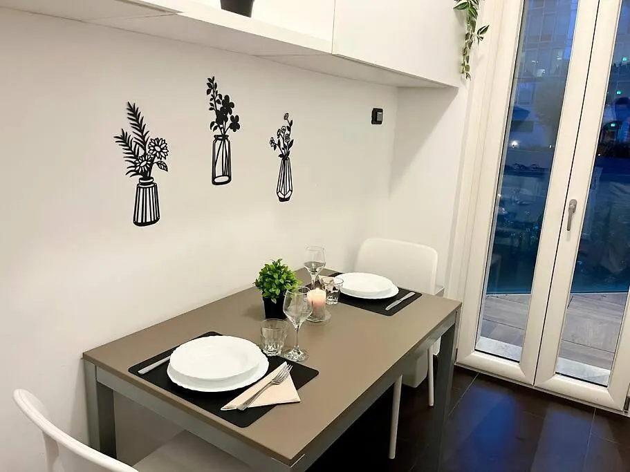 Milano Centrale - Suite Relax Con Terrazzo Milan